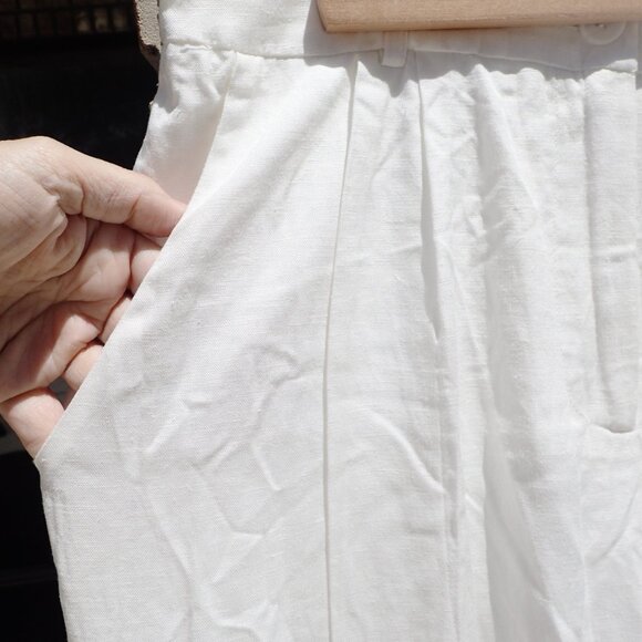 Anthropologie High Waisted White Linen Mix Pleated Pants - Size Medium - Picture 4 of 12